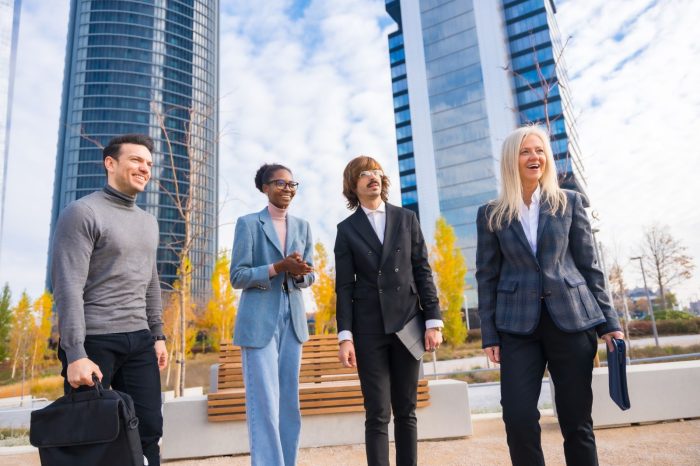 group of multi ethnic businessmen and businesswomen